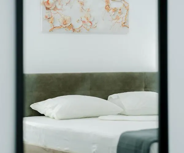 Mavie Boutique Apartment *